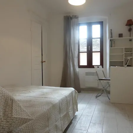 T3 Meuble Centre Donnant Sur Jardin Apartament Bastia (Corsica)